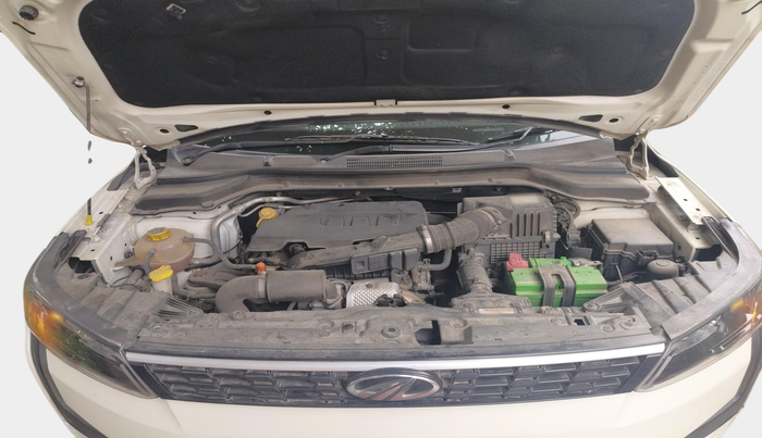 2019 Mahindra XUV300 W4 1.2 PETROL, Petrol, Manual, 60,434 km, exterior