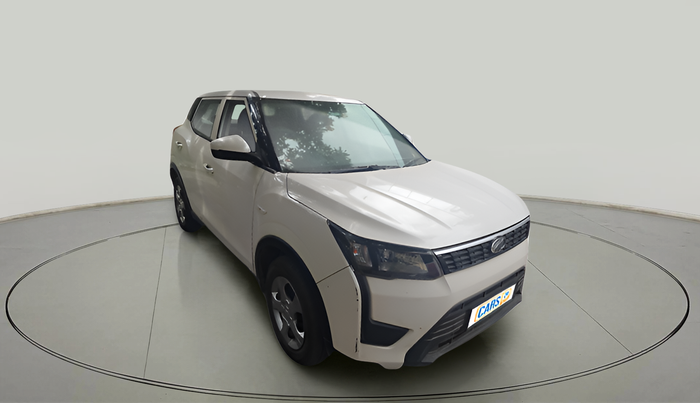 2019 Mahindra XUV300 W4 1.2 PETROL, Petrol, Manual, 60,434 km, exterior