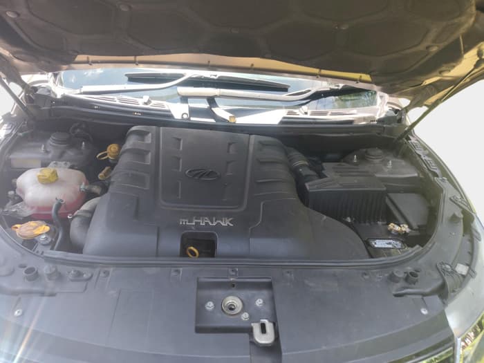 2018 Mahindra XUV500 W10, Diesel, Manual, 43,000 km, exterior