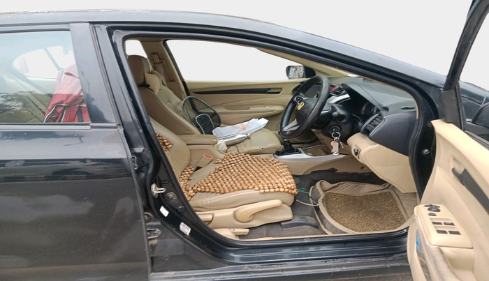 2011 Honda City 1.5L I-VTEC S MT, Petrol, Manual, 1,22,397 km, interior