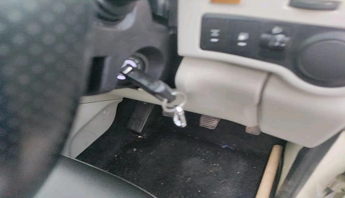 2020 Mahindra Scorpio S5, Diesel, Manual, 24,267 km, interior