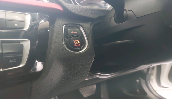 2016 BMW 3 Series 320D SPORTLINE, Diesel, Automatic, 58,010 km, interior