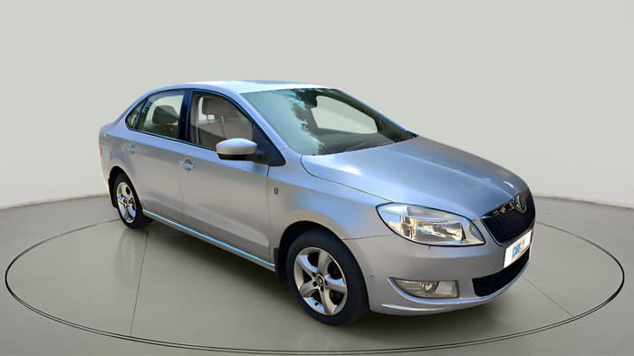 2012 Skoda Rapid ACTIVE 1.6 TDI CR MT, Diesel, Manual, 83,410 km, exterior