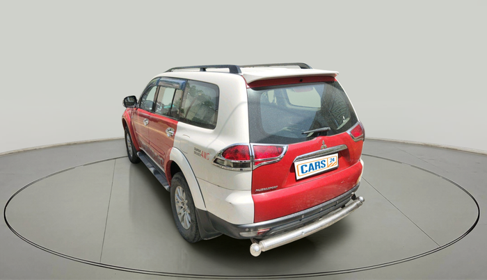 2015 Mitsubishi Pajero Sport 2.5 MT 4X4, Diesel, Manual, 1,29,727 km, exterior