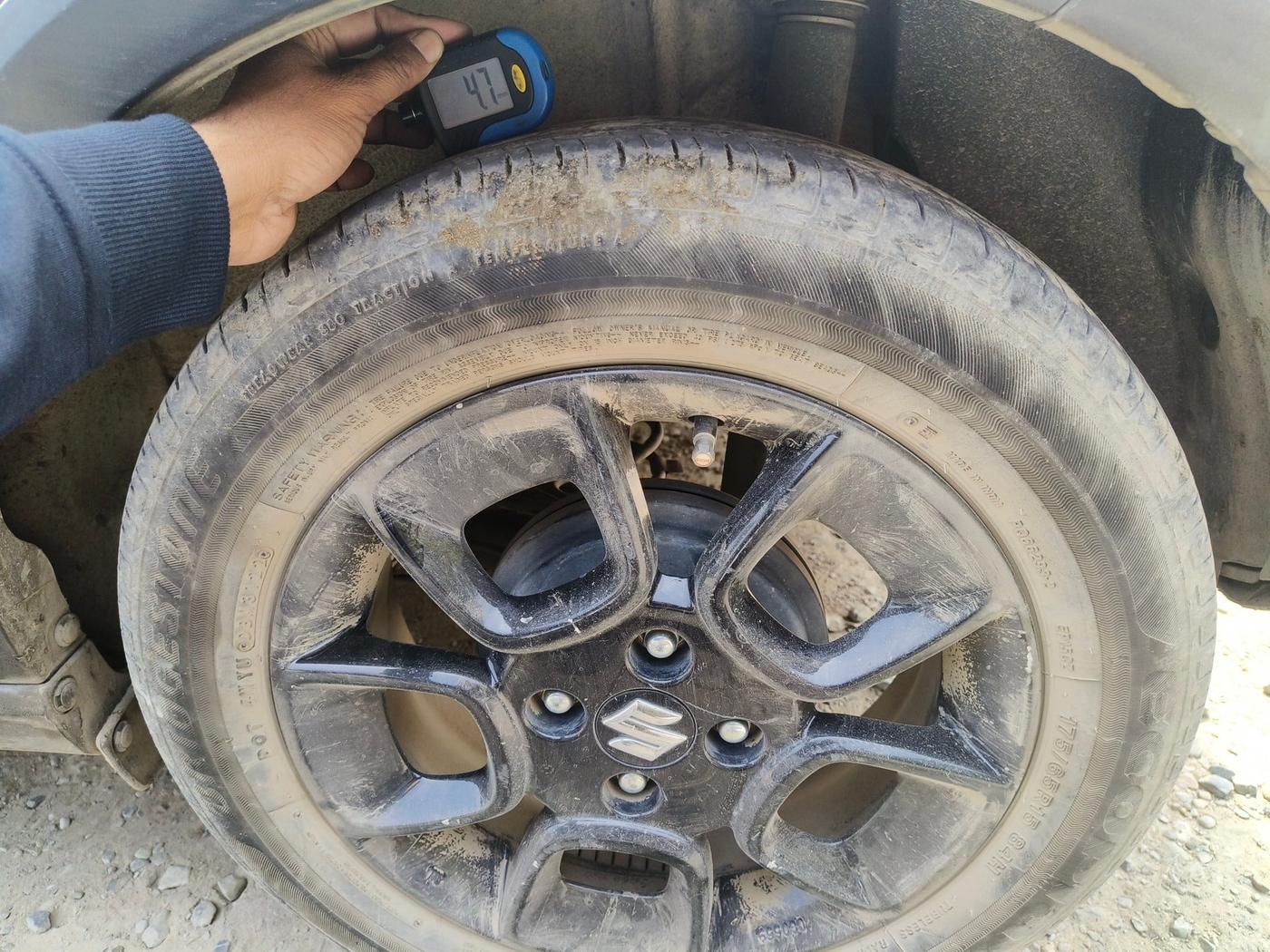 2022 Maruti IGNIS ZETA 1.2, Petrol, Manual, 35,641 km, tyre