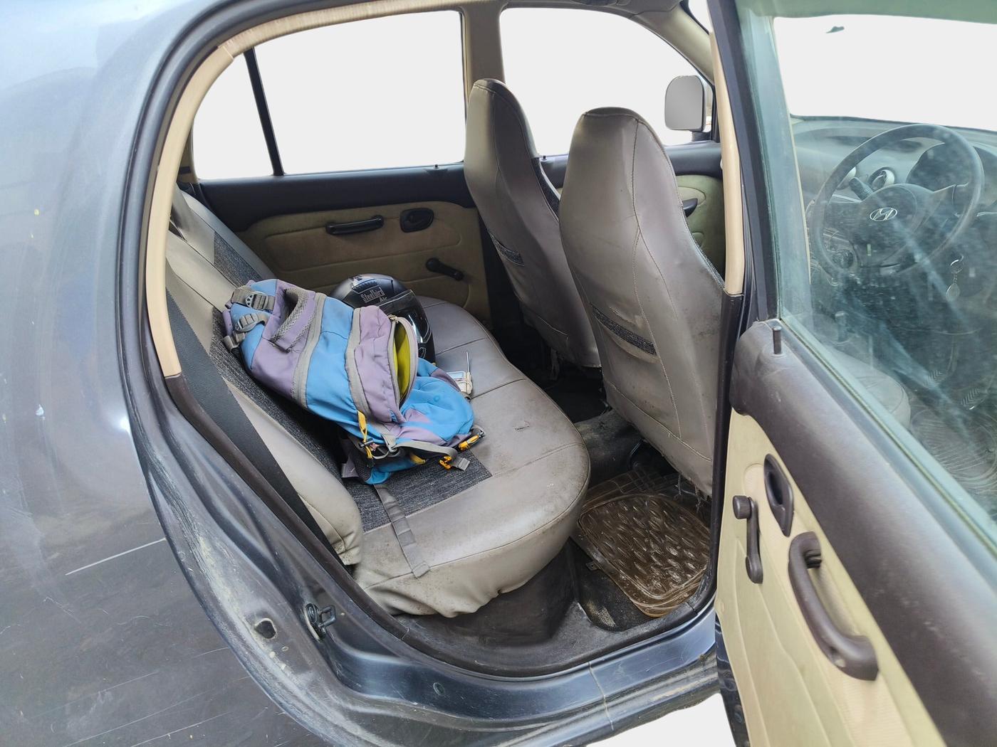2011 Hyundai Santro Xing GL PLUS, Petrol, Manual, 5,55,000 km, interior
