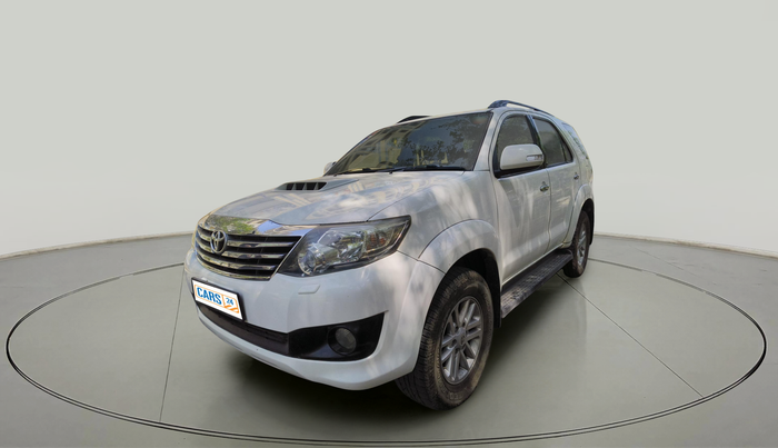 2014 Toyota Fortuner 3.0 4X2 AT, Diesel, Automatic, 91,768 km, exterior