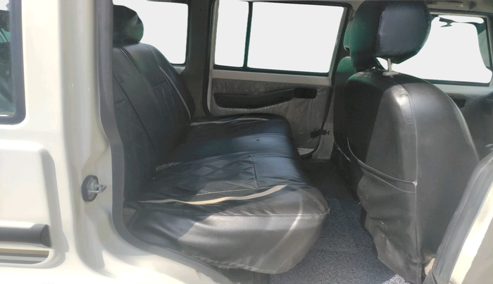 2021 Mahindra Bolero B6 (O), Diesel, Manual, 50,669 km, interior