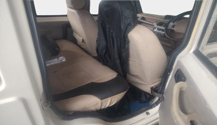 2013 Mahindra Bolero SLX BS-III, Diesel, Manual, 96,238 km, interior