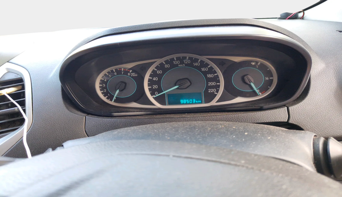 2016 Ford New Figo TITANIUM PLUS 1.2 PETROL, Petrol, Manual, 98,503 km, interior