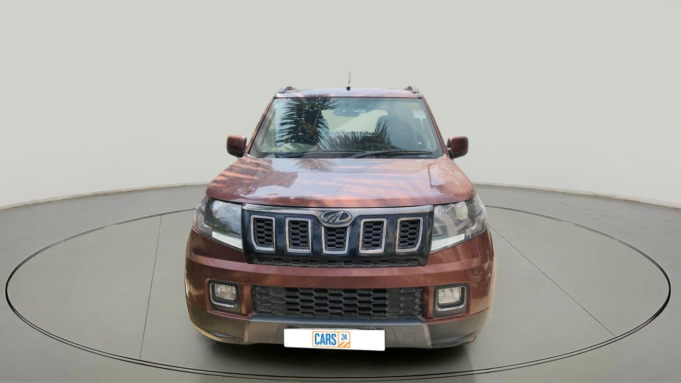 2020 Mahindra TUV300 T10, Diesel, Manual, 92,500 km, exterior