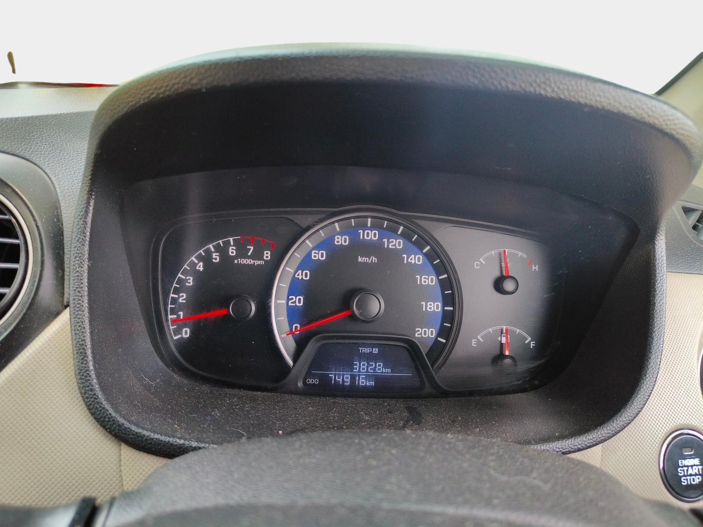 2015 Hyundai Xcent SX 1.2, Petrol, Manual, 74,916 km, interior