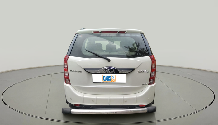 2016 Mahindra XUV500 W10, Diesel, Manual, 49,713 km, exterior