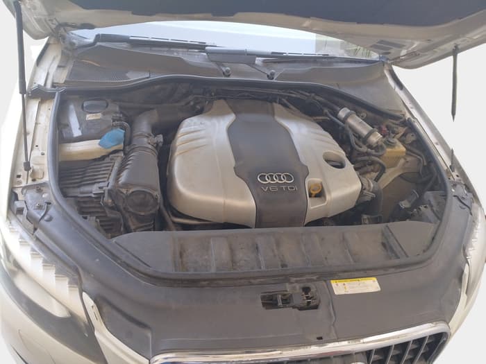 2014 Audi Q7 3.0 TDI QUATTRO, Diesel, Automatic, 1,22,397 km, exterior