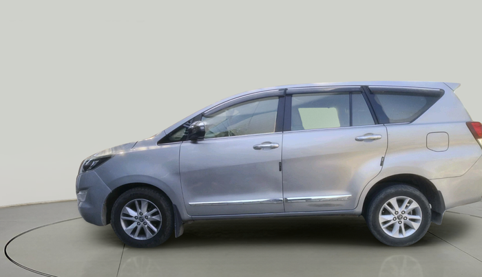 2017 Toyota Innova Crysta 2.8 ZX AT 7 STR, Diesel, Automatic, 1,26,090 km, exterior