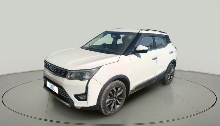 2019 Mahindra XUV300 W8 (O) 1.5 DIESEL, Diesel, Manual, 1,17,708 km, exterior