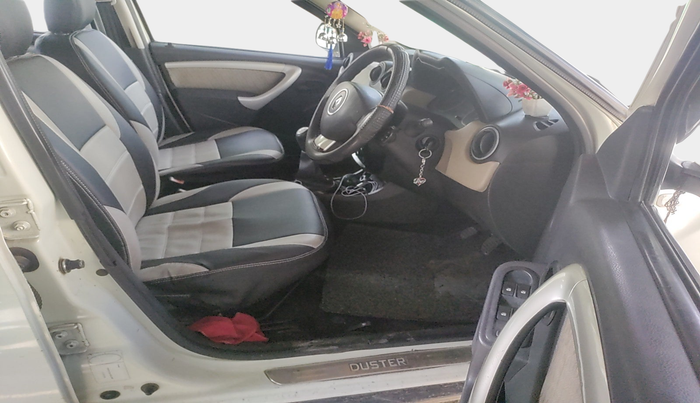 2014 Renault Duster 85 PS RXL DIESEL, Diesel, Manual, 89,542 km, interior