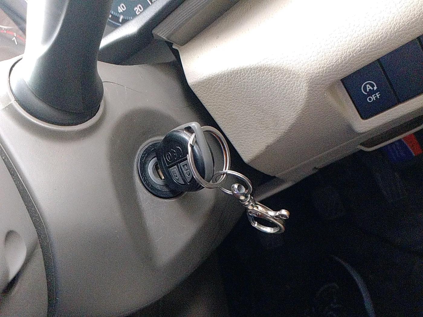 2022 Maruti Ertiga VXI SHVS, Petrol, Manual, 28,767 km, interior