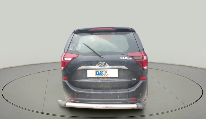 2020 Mahindra XUV500 W11, Diesel, Manual, 88,246 km, exterior