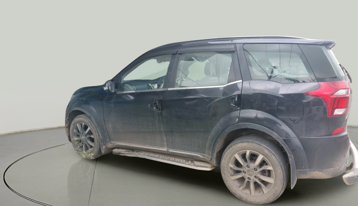 2020 Mahindra XUV500 W11, Diesel, Manual, 88,246 km, exterior