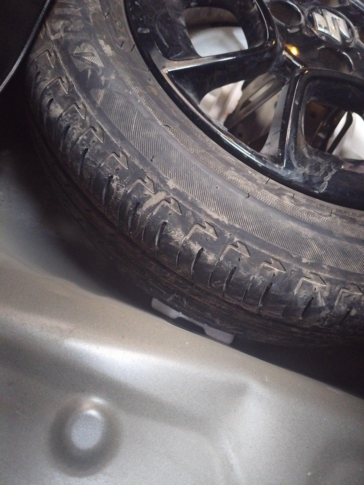 2024 Maruti IGNIS ZETA 1.2, Petrol, Manual, 7,307 km, tyre