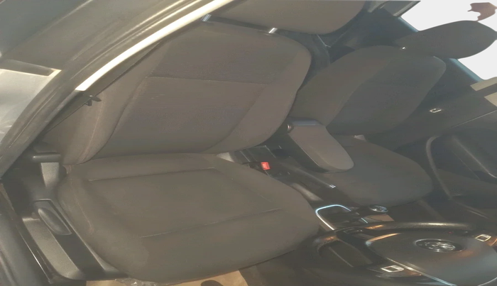 2020 Volkswagen Polo HIGHLINE PLUS 1.0, Petrol, Manual, 1,27,948 km, interior