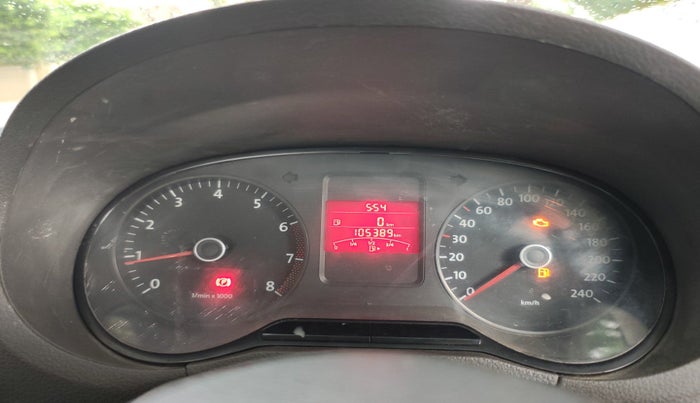 2012 Volkswagen Vento TRENDLINE 1.6, Petrol, Manual, 1,05,389 km, interior