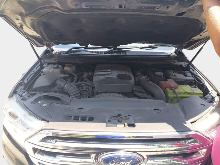2018 Ford Endeavour TITANIUM 3.2 4X4 AT, Diesel, Automatic, 1,85,000 km, exterior