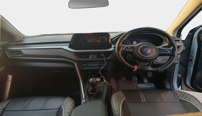 2023 Maruti BREZZA ZXI, Petrol, Manual, 15,646 km, interior