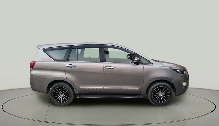 2016 Toyota Innova Crysta 2.8 ZX AT 7 STR, Diesel, Automatic, 1,25,370 km, exterior