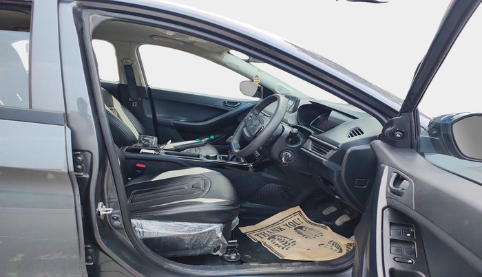 2024 Tata NEXON SMART+ 1.2 PETROL, Petrol, Manual, 26,034 km, interior