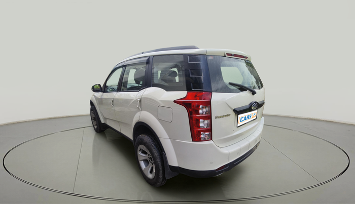 2016 Mahindra XUV500 W6, Diesel, Manual, 98,372 km, exterior