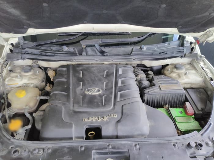 2016 Mahindra XUV500 W6, Diesel, Manual, 4,50,000 km, exterior