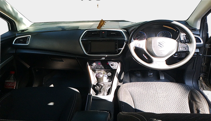 2016 Maruti S Cross ZETA 1.3, Diesel, Manual, 2,39,081 km, interior