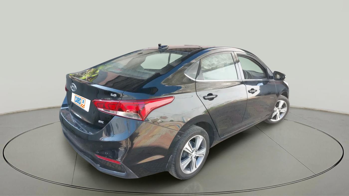 2018 Hyundai Verna 1.6 VTVT SX, Petrol, Manual, 62,412 km, exterior