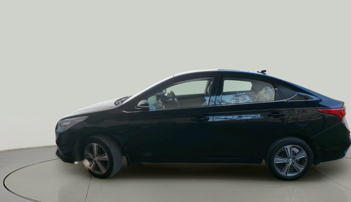 2018 Hyundai Verna 1.6 VTVT SX, Petrol, Manual, 62,412 km, exterior