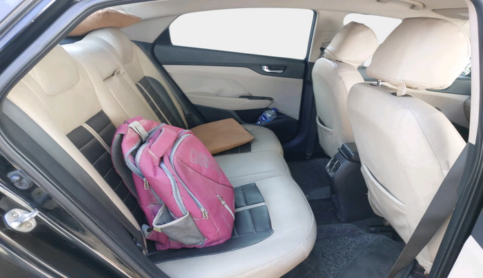 2018 Hyundai Verna 1.6 VTVT SX, Petrol, Manual, 62,412 km, interior