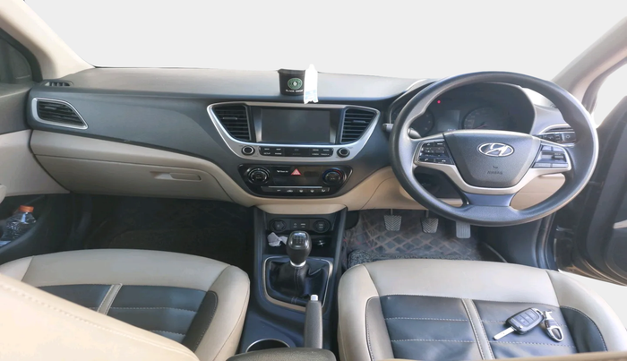 2018 Hyundai Verna 1.6 VTVT SX, Petrol, Manual, 62,412 km, interior