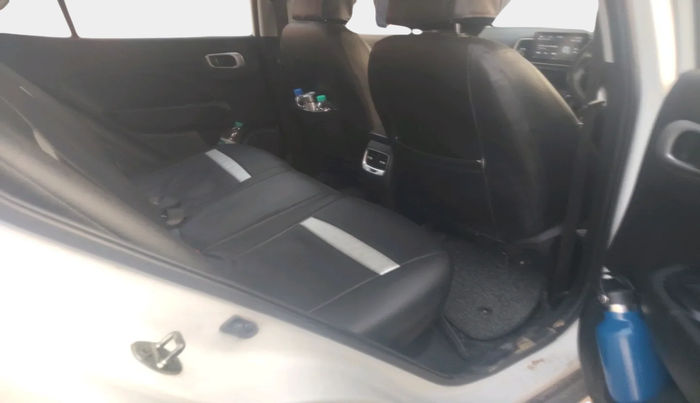 2019 Hyundai VENUE SX 1.0 TURBO, Petrol, Manual, 52,150 km, interior