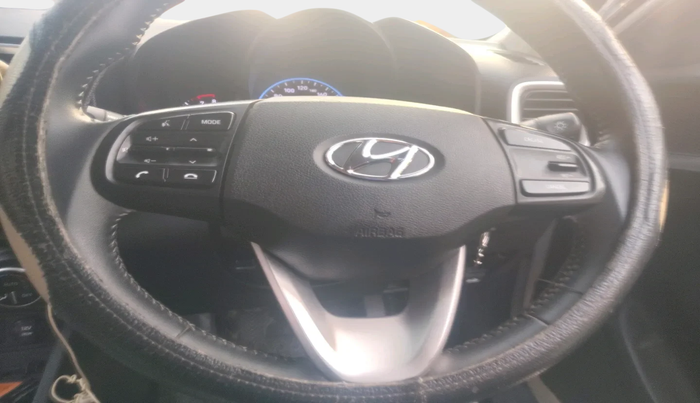2019 Hyundai VENUE SX 1.0 TURBO, Petrol, Manual, 52,150 km, interior