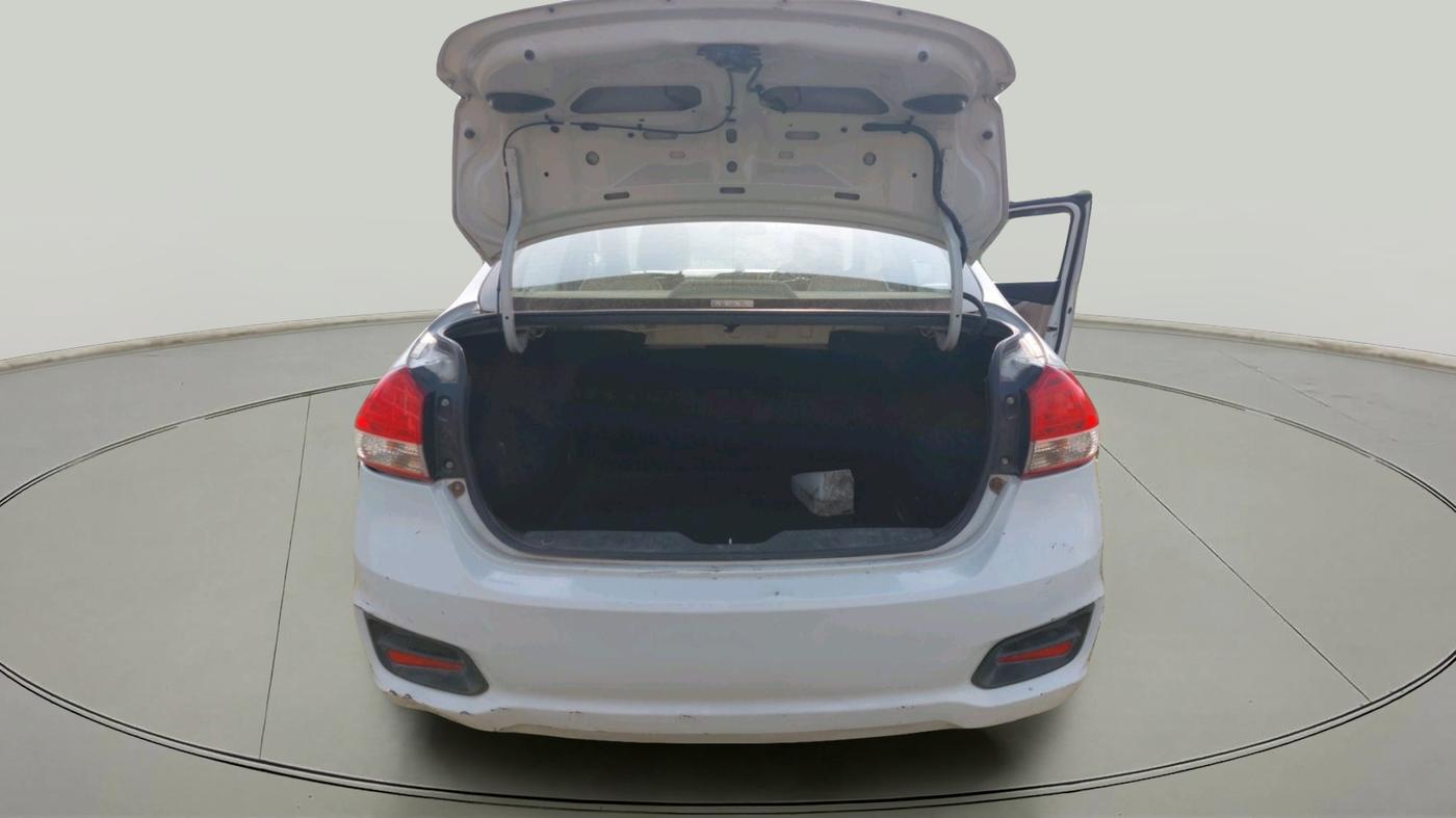 2017 Maruti Ciaz SIGMA 1.4 MT PETROL, Petrol, Manual, 97,833 km, exterior