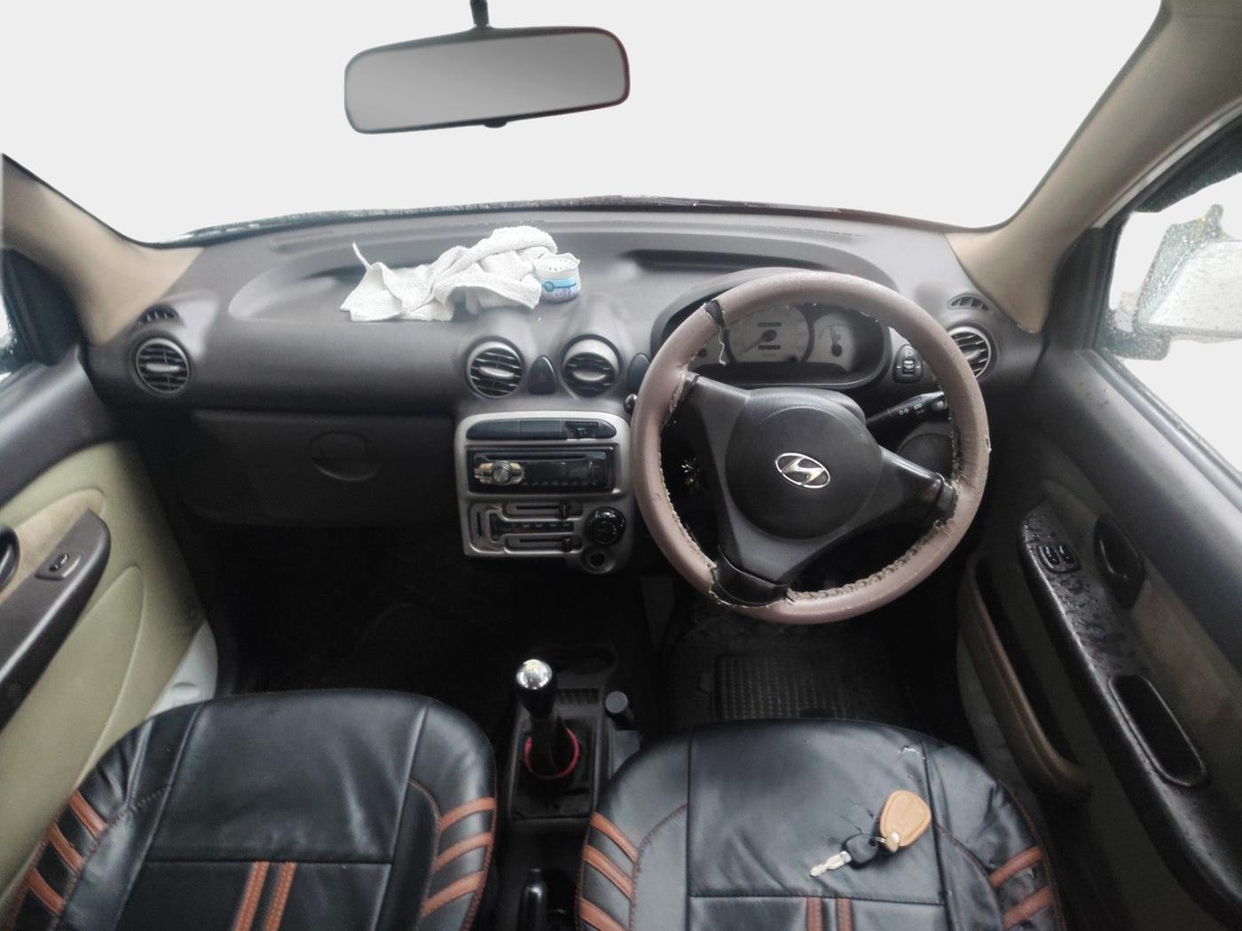 2011 Hyundai Santro Xing GL PLUS LPG, Petrol, Manual, 1,06,456 km, interior