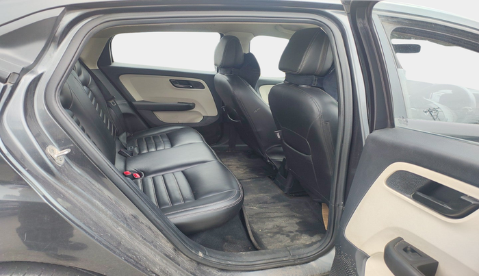 2021 Tata ALTROZ XM PLUS PETROL, Petrol, Manual, 1,06,669 km, interior