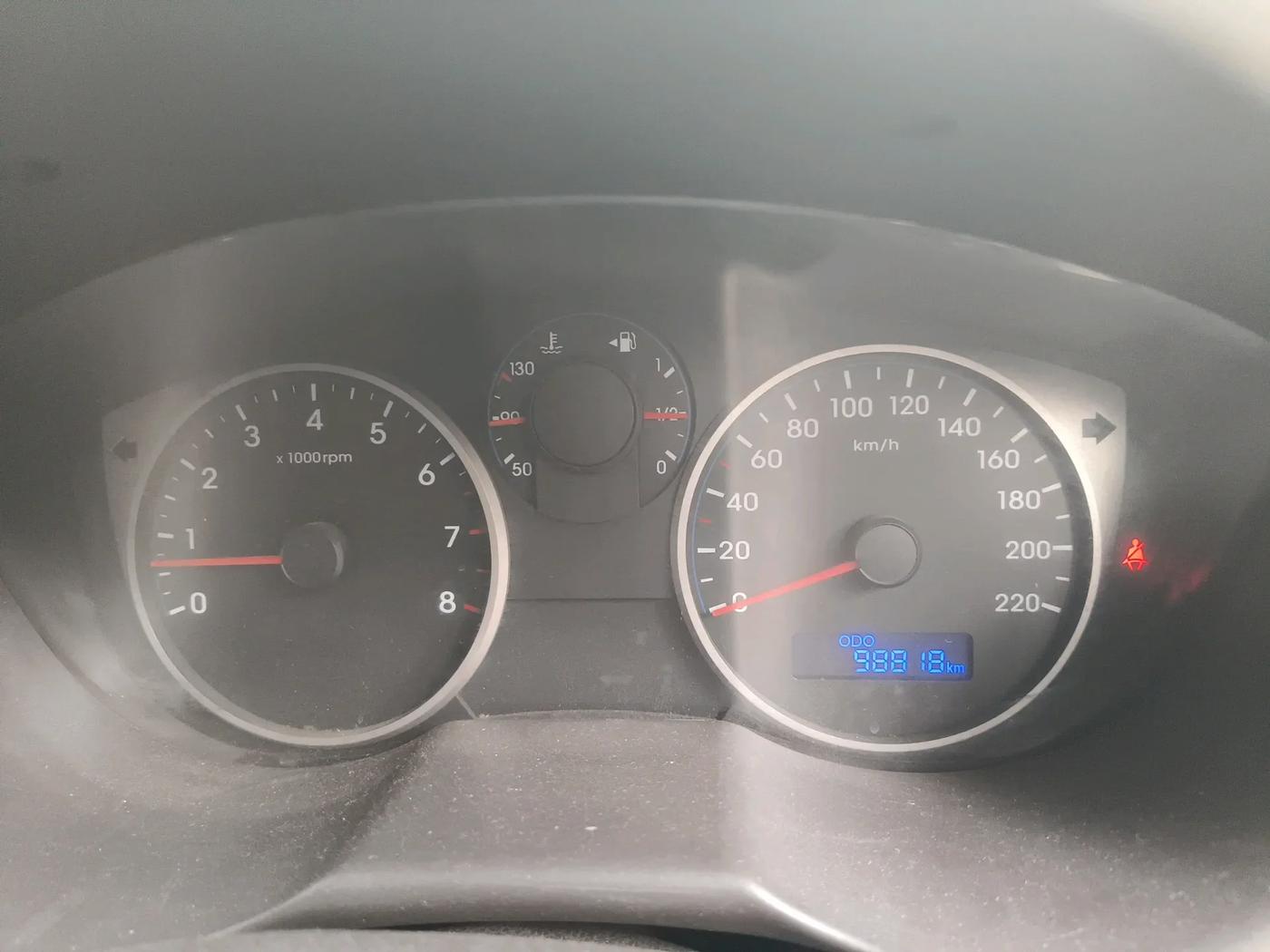 2012 Hyundai i20 SPORTZ 1.2, Petrol, Manual, 98,818 km, interior
