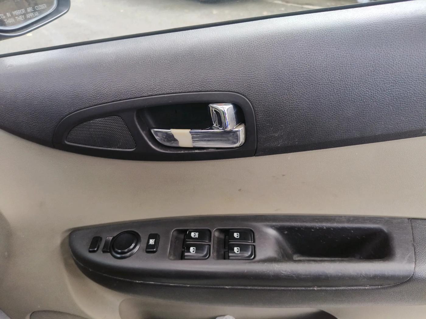 2012 Hyundai i20 SPORTZ 1.2, Petrol, Manual, 98,818 km, interior