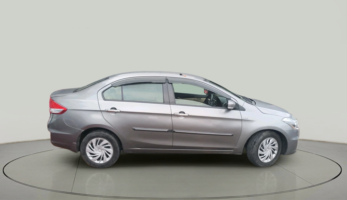 2016 Maruti Ciaz VDI+ SHVS, Diesel, Manual, 2,03,404 km, exterior