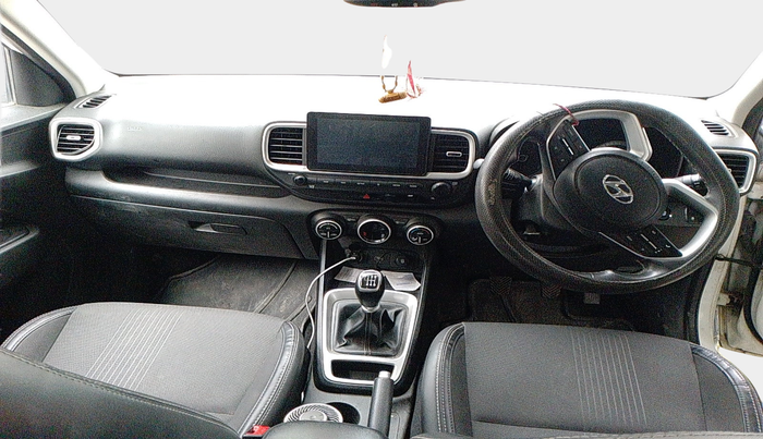 2021 Hyundai VENUE SX 1.0 (O) TURBO, Petrol, Manual, 50,373 km, interior