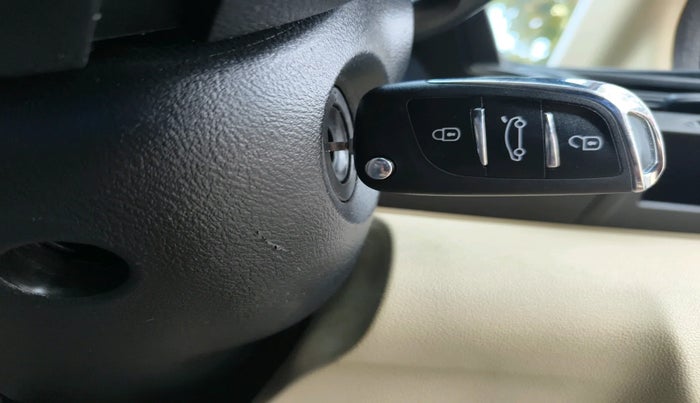 2010 Honda City 1.5L I-VTEC V MT, Petrol, Manual, 1,28,597 km, interior