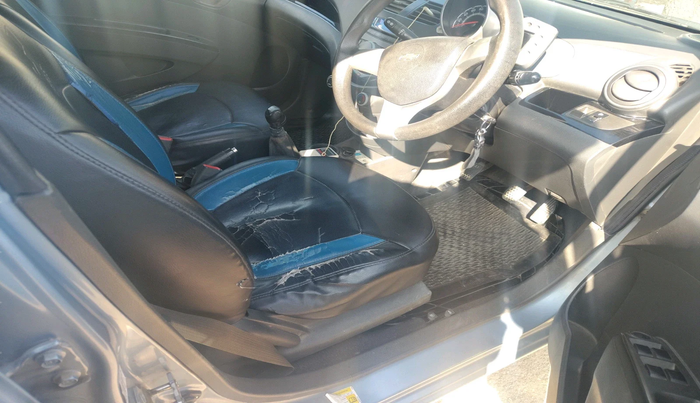 2011 Chevrolet Beat LT PETROL, Petrol, Manual, 1,13,646 km, interior