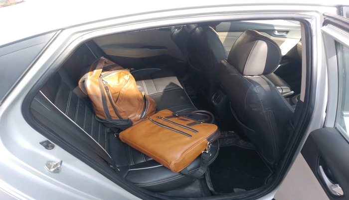 2018 Hyundai Verna 1.6 SX (O) CRDI MT, Diesel, Manual, 89,502 km, interior